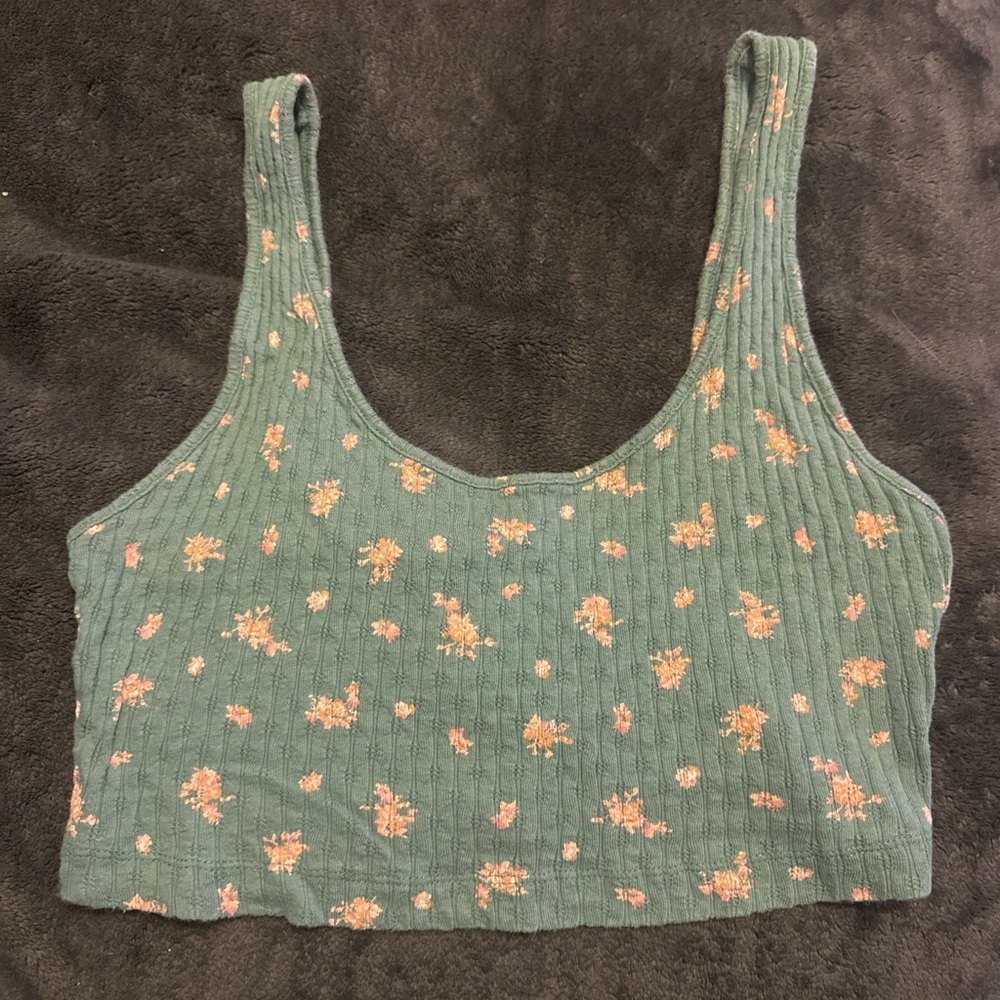 green/blue cropped american eagle top! 💚